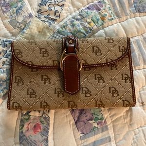 Dooney and Bourke trifold wallet